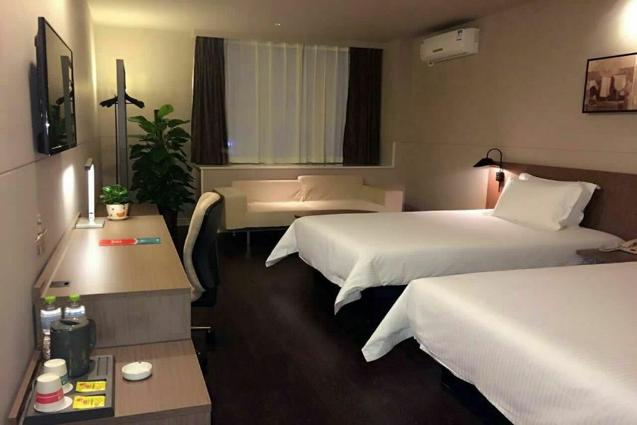Jinjiang Inn Select Xiangyang Diamond Avenue South Checheng Road Exterior photo